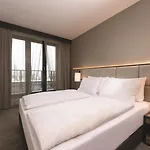 Appart hôtel Adina Frankfurt Westend 4*