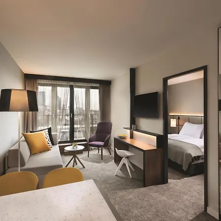 Adina Frankfurt Hotel