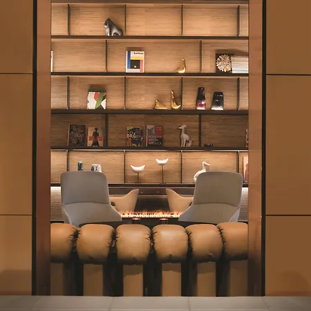 Apart-hotel Adina Frankfurt Westend