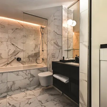 아디나 베스텐트