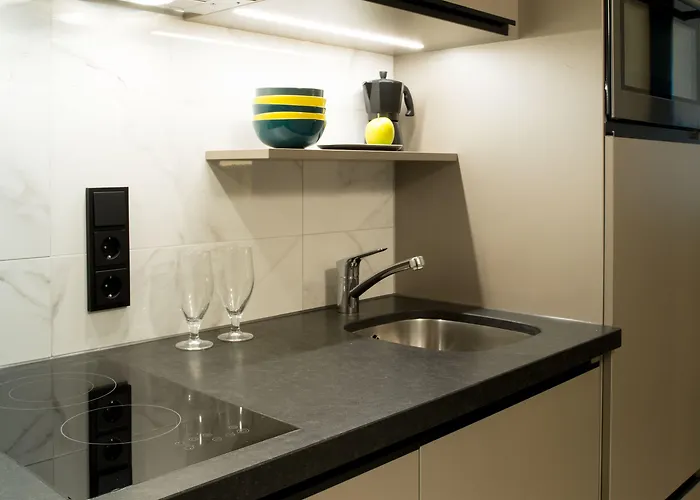 Aparthotel Adina Frankfurt 4*