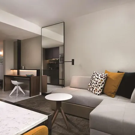 Adina Frankfurt Westend 4*