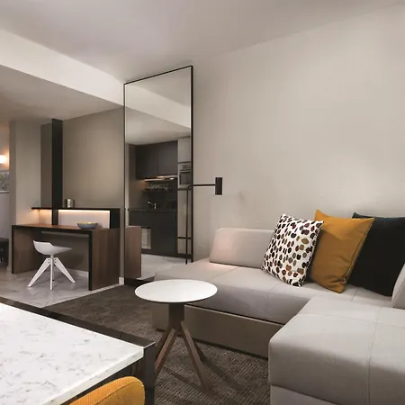 Adina Frankfurt Westend 4*